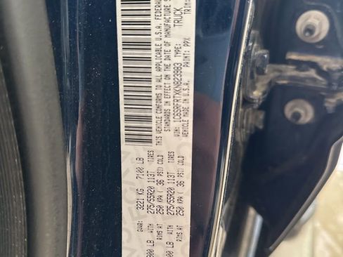 Used 2019 RAM 1500 Laramie w/ Sport Appearance Package image 28