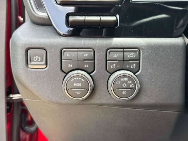 New 2026 Chevrolet Silverado 2500 High Country w/ High Country Premium Package AWD/4WD image 25