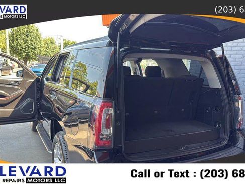 Used 2016 GMC Yukon SLE w/ HD Trailering Package image 30