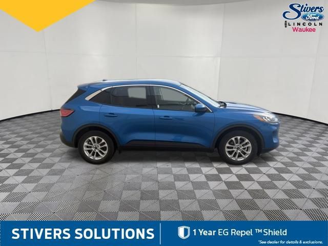 Used 2021 Ford Escape SE w/ Convenience Package FWD image 5