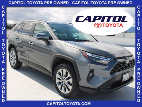 Used 2022 Toyota RAV4 XLE Premium FWD image 1