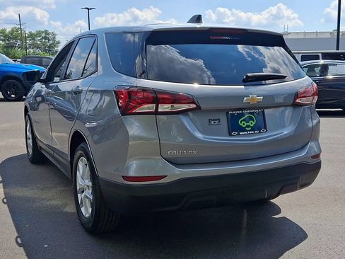 Certified 2024 Chevrolet Equinox LS w/ LS Convenience Package FWD image 9