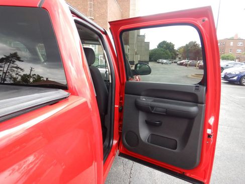 Used 2012 Chevrolet Silverado 1500 LS AWD/4WD image 21
