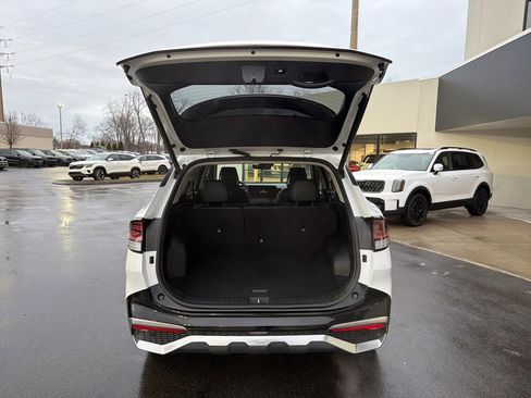 Certified 2023 Kia Sportage SX image 18