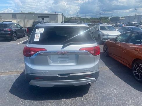 Used 2017 GMC Acadia SLT w/ LPO, Cargo Package AWD/4WD image 5