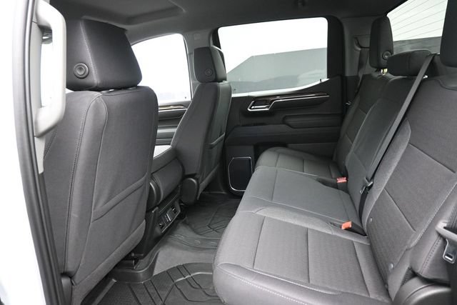 New 2026 Chevrolet Silverado 1500 RST w/ LPO, Dark Essentials Package AWD/4WD image 9