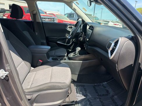 Used 2021 Kia Soul S image 31