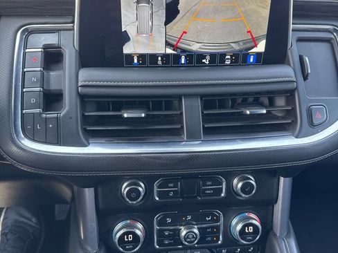 Used 2023 GMC Yukon XL SLT w/ SLT Premium Package AWD/4WD image 31