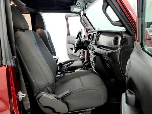 Used 2021 Jeep Wrangler Sport image 14