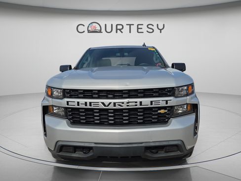 Used 2022 Chevrolet Silverado 1500 Custom AWD/4WD image 2