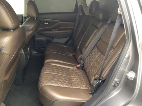 Used 2019 Nissan Murano Platinum image 18