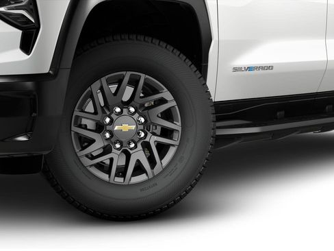 New 2025 Chevrolet Silverado EV LT image 46