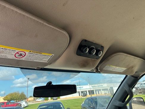 Used 2017 Chevrolet Express 3500 LT w/ LT Preferred Equipment Group RWD image 26