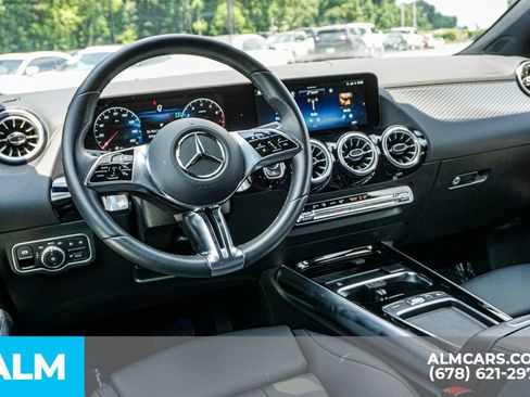 Used 2025 Mercedes-Benz GLA 250 image 24