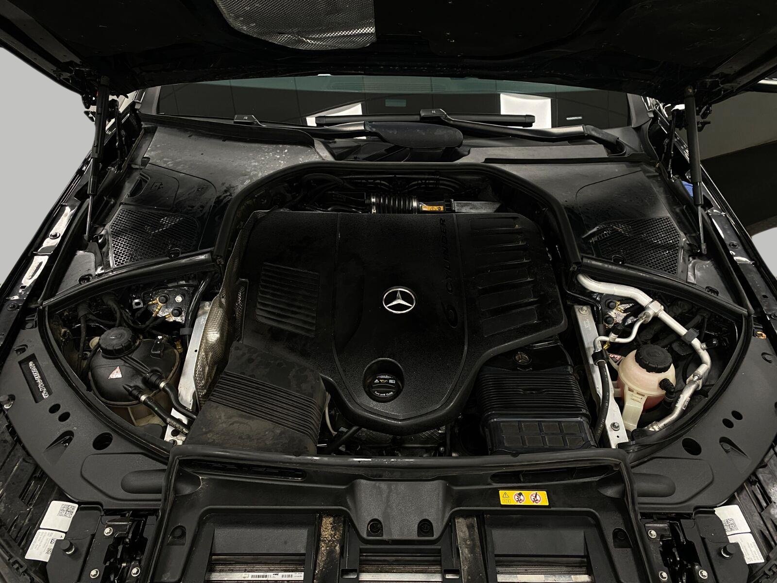 Certified 2023 Mercedes-Benz S 500 4MATIC image 11