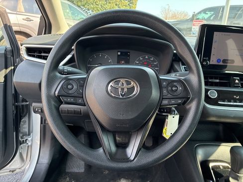 Used 2024 Toyota Corolla LE image 20