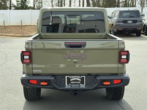 New 2026 Jeep Gladiator Mojave image 12