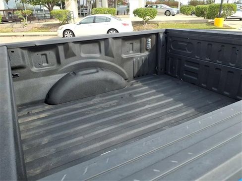 Used 2019 Ford F150 XLT w/ Equipment Group 302A Luxury image 16