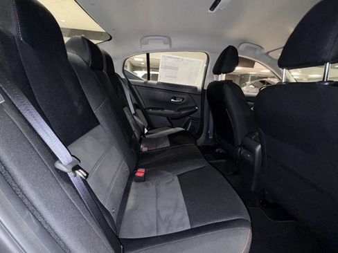 New 2025 Nissan Sentra SR image 19