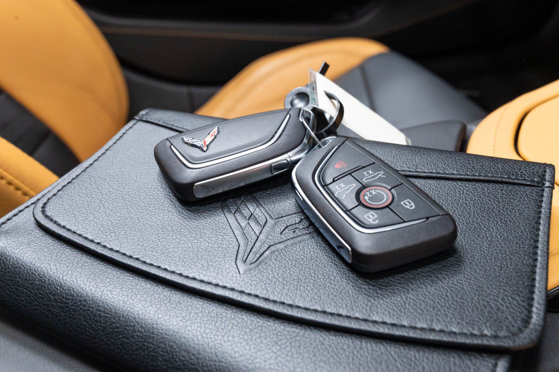 Used 2022 Chevrolet Corvette Stingray Coupe w/ 2LT w/ Z51 Performance Package RWD image 70