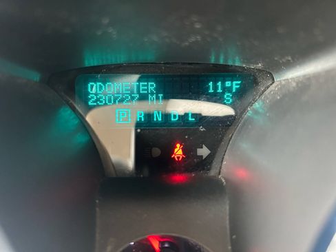 Used 2010 Chevrolet Traverse LT w/ Personal Connectivity Package image 22