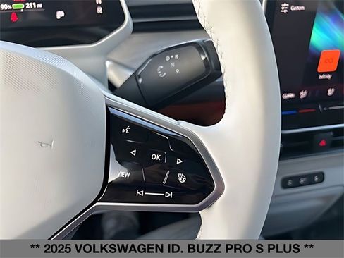 New 2025 Volkswagen ID. Buzz Pro S Plus image 21