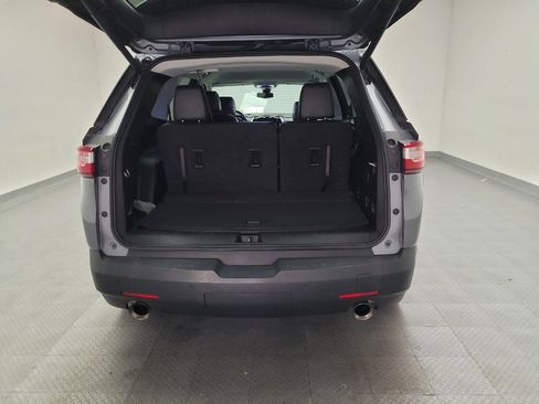 Used 2019 Chevrolet Traverse LT w/ LT Premium Package FWD image 29