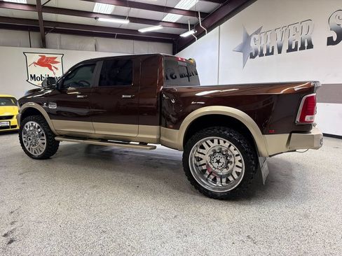 Used 2014 RAM 3500 Laramie Longhorn AWD/4WD image 4