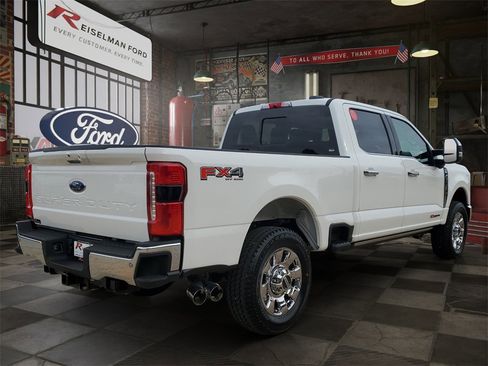 New 2026 Ford F350 Lariat w/ Lariat Ultimate Package image 37