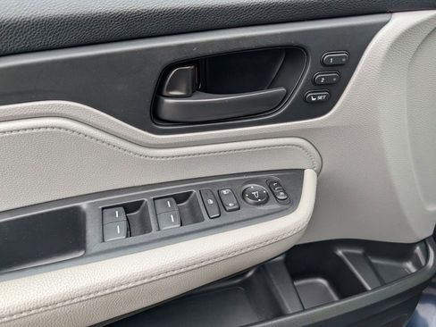 Used 2018 Honda Odyssey EX-L image 27