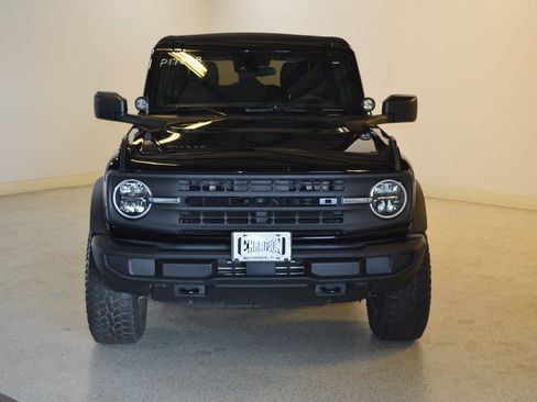 Used 2023 Ford Bronco 4-Door AWD/4WD image 8