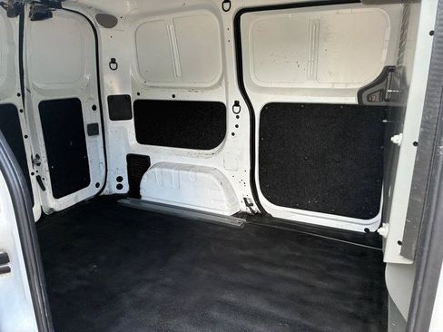 Used 2020 Nissan NV200 S FWD image 27