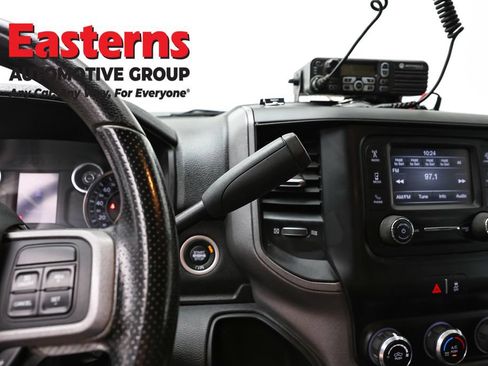 Used 2022 RAM 2500 Tradesman w/ Chrome Appearance Group AWD/4WD image 13
