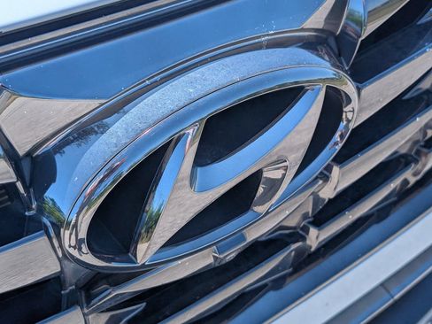 Used 2022 Hyundai Tucson Limited FWD image 10