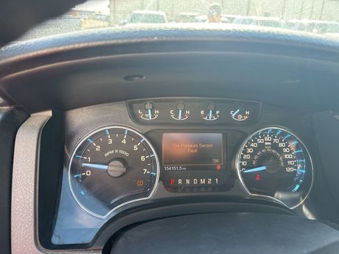 Used 2011 Ford F150 XLT w/ XLT Chrome Pkg image 10