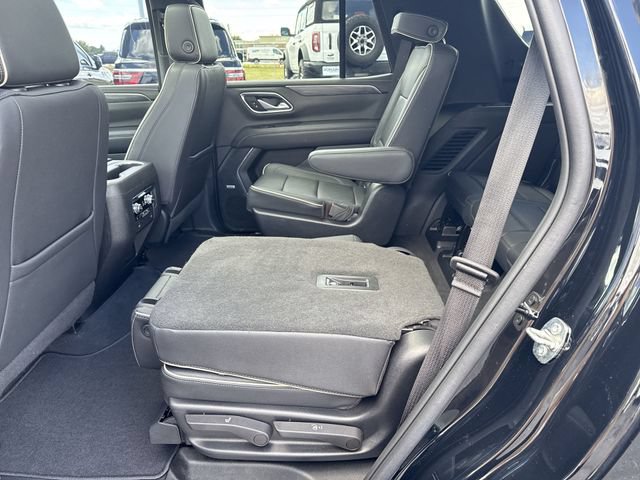 Certified 2022 GMC Yukon SLT w/ SLT Premium Package AWD/4WD image 15