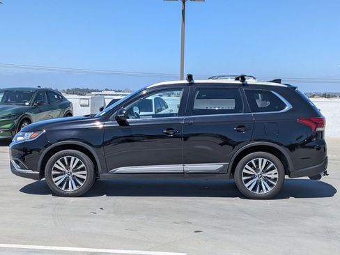 Used 2020 Mitsubishi Outlander SE FWD image 8