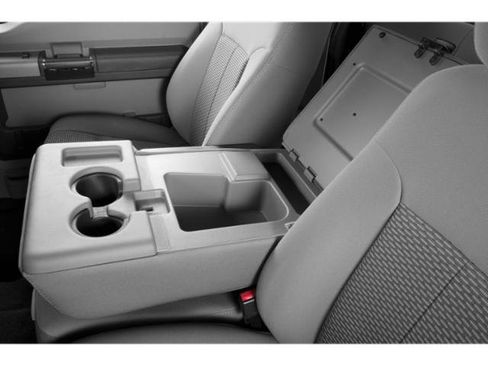 Used 2015 Ford F250 Lariat w/ Lariat Interior Package image 17