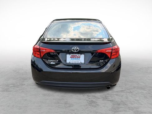 Used 2018 Toyota Corolla SE w/ Carpet Mat Package (TMS) FWD image 6