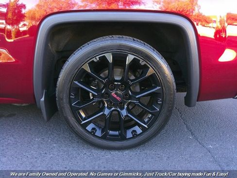 Used 2017 GMC Sierra 1500 SLE w/ SLE Value Package image 48