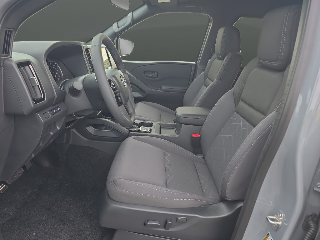 New 2027 Nissan Frontier SV w/ All-Weather Content Package AWD/4WD image 9