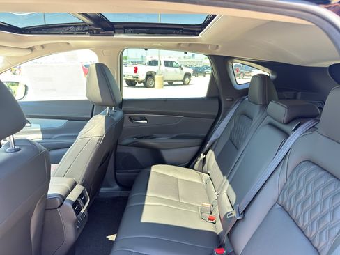 New 2026 Nissan Murano Platinum w/ Cargo Package AWD/4WD image 34