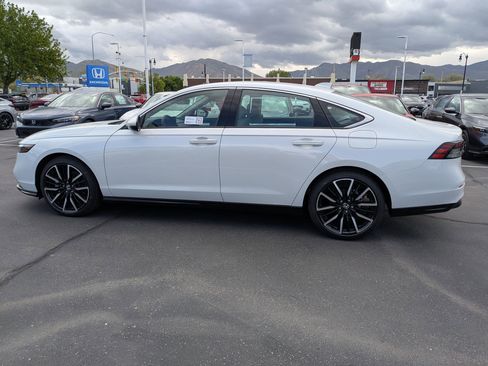 New 2026 Honda Accord Touring image 8