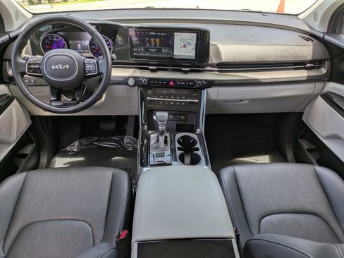 Used 2022 Kia Carnival SX FWD image 14