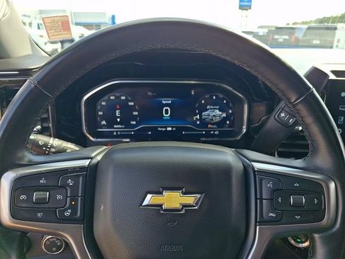 Used 2025 Chevrolet Silverado 1500 LT AWD/4WD image 20