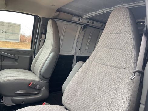 New 2025 GMC Savana 3500 Extended w/ Driver Convenience Package image 11