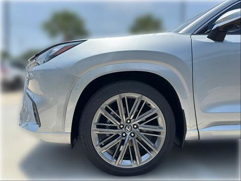 New 2026 Lexus TX 350 AWD image 4