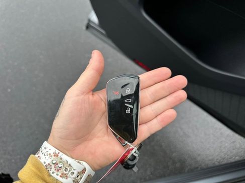 Used 2024 Volkswagen Atlas SE image 29