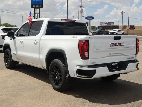 Used 2025 GMC Sierra 1500 Elevation w/ Preferred Package AWD/4WD image 3