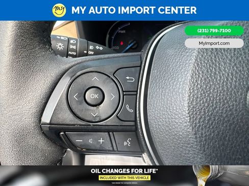 Used 2024 Toyota RAV4 XLE Premium w/ Weather Package AWD/4WD image 17